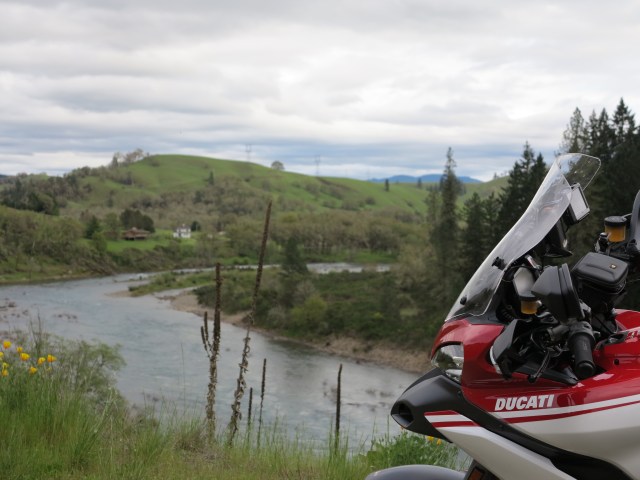 North Bank, on the Umpqua River.
