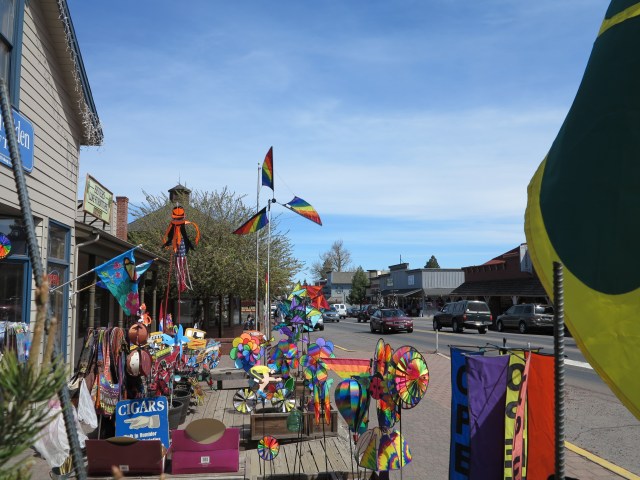 Sisters, April 28th, 2013