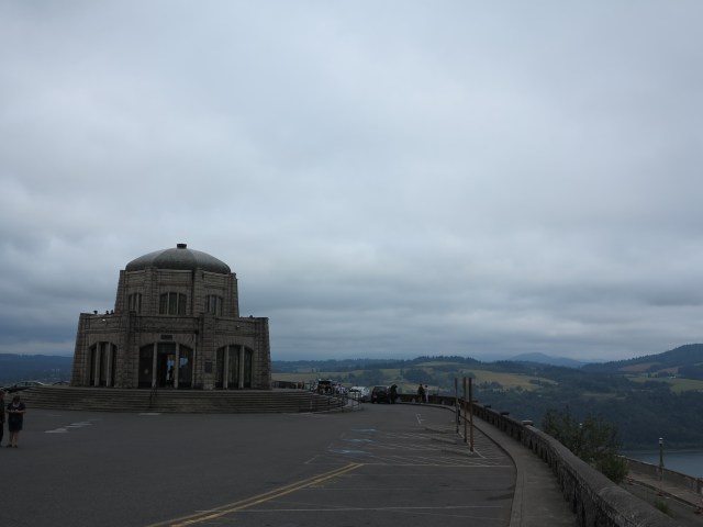 Hwy 30 visitor center