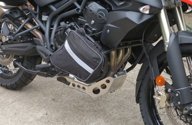 Tools and spare tubes bags. 