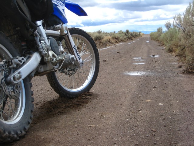 A quick stop for a photo. Rincon Flats, Lone Mt Loop, 2010 Edition