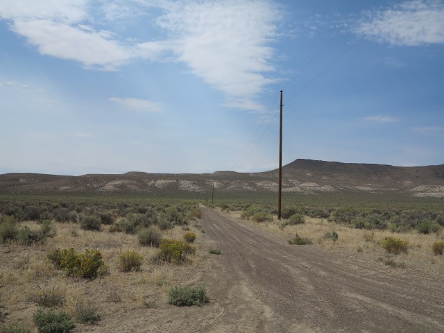 The turn west, for the most desolate areas of the loop. Lone Mt. Loop.