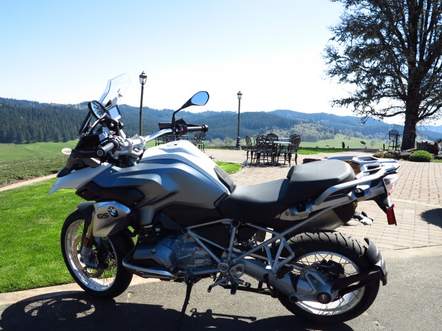 Looks good in front of the Starbucks or a Winery in the valley or on a dirt road somewhere.