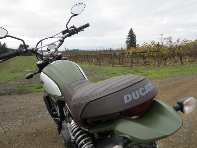 2016 Scrambler Ducati - Urban Enduro