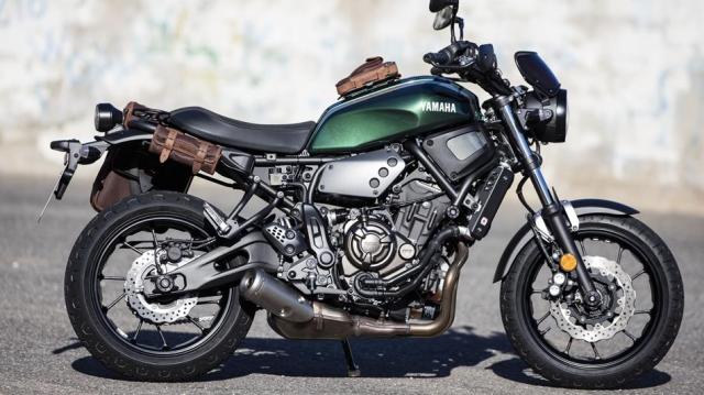 2016-Yamaha-XSR700-EU-Forest-Green-AccessorizedAction-006
