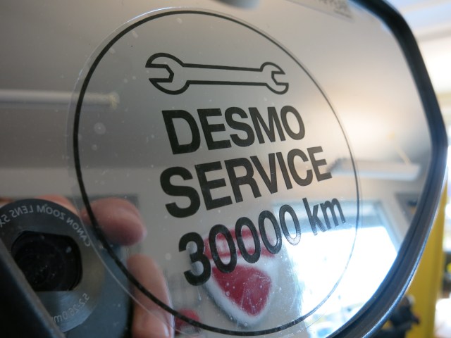DVT Motor: Desmove service every 30,000 Km, 18,750 miles